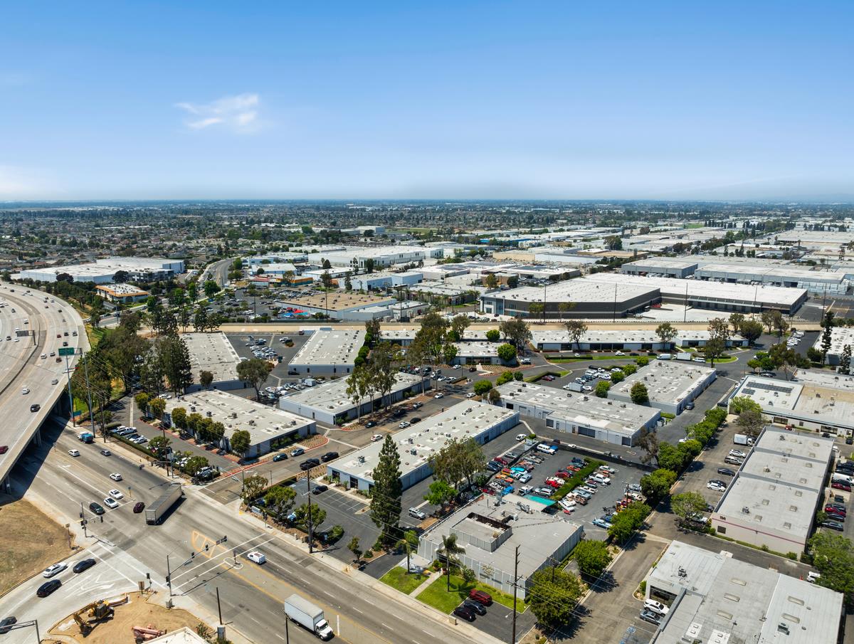 2,000 SF Industrial Space in Garden Grove, CA Photo